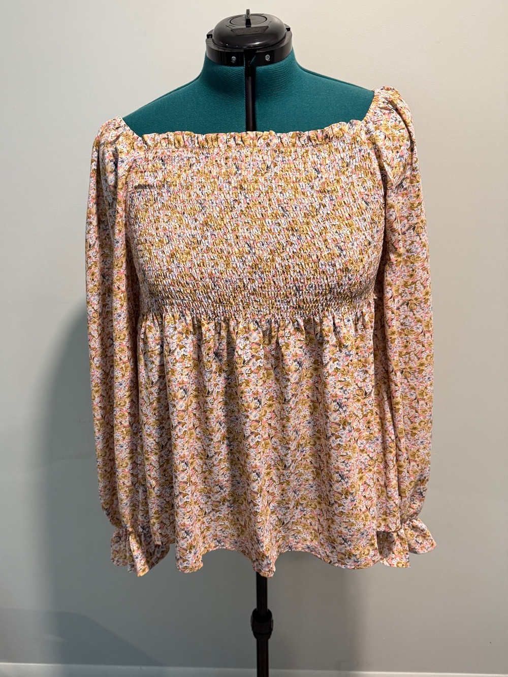 Chic Soul Floral Peplum Top